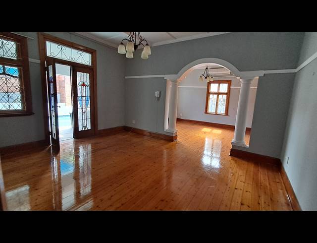 3 BEDROOM HOUSE RENTED IN GLENWOOD